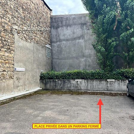24 Chic & Cosy Grand Appart 88M2 Parking Gratuit Hypercentre Netflix Saint-Etienne  Exteriér fotografie