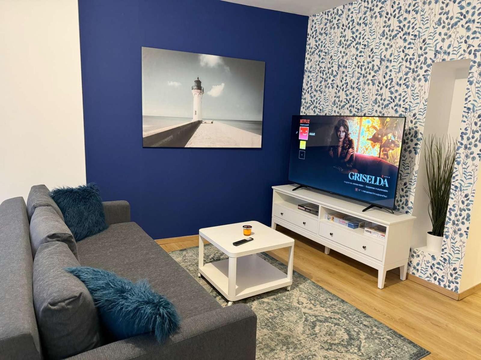 24 Chic & Cosy Grand Appart 88M2 Parking Gratuit Hypercentre Netflix Saint-Etienne  Exteriér fotografie